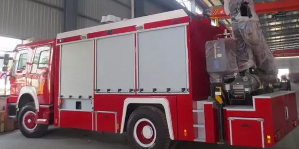 耀邦消防车.png