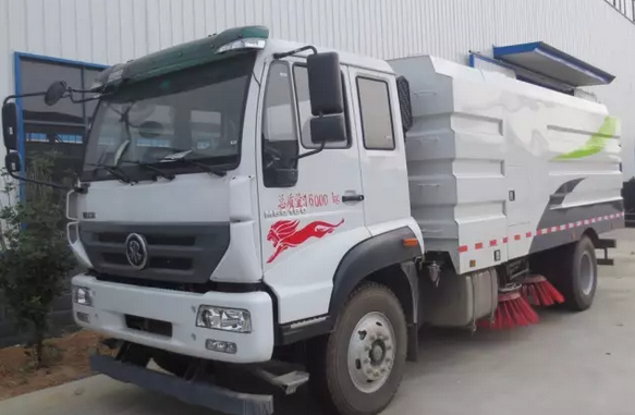 耀邦扫路车.png