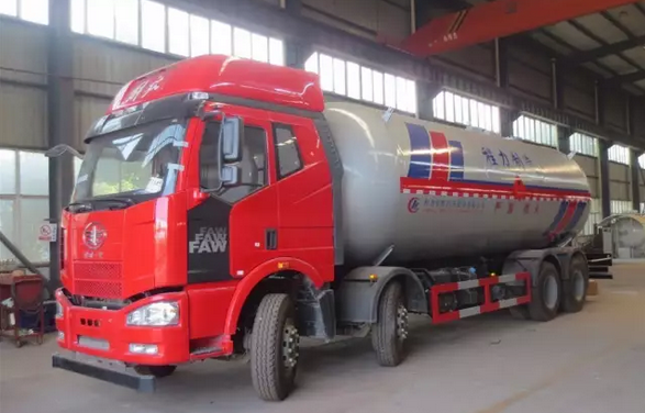 耀邦油罐车.png